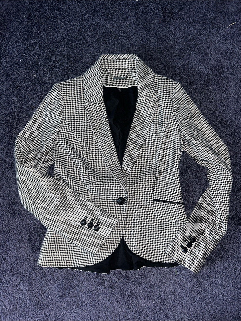 White House Black Market Black and White Houndstooth Blazer